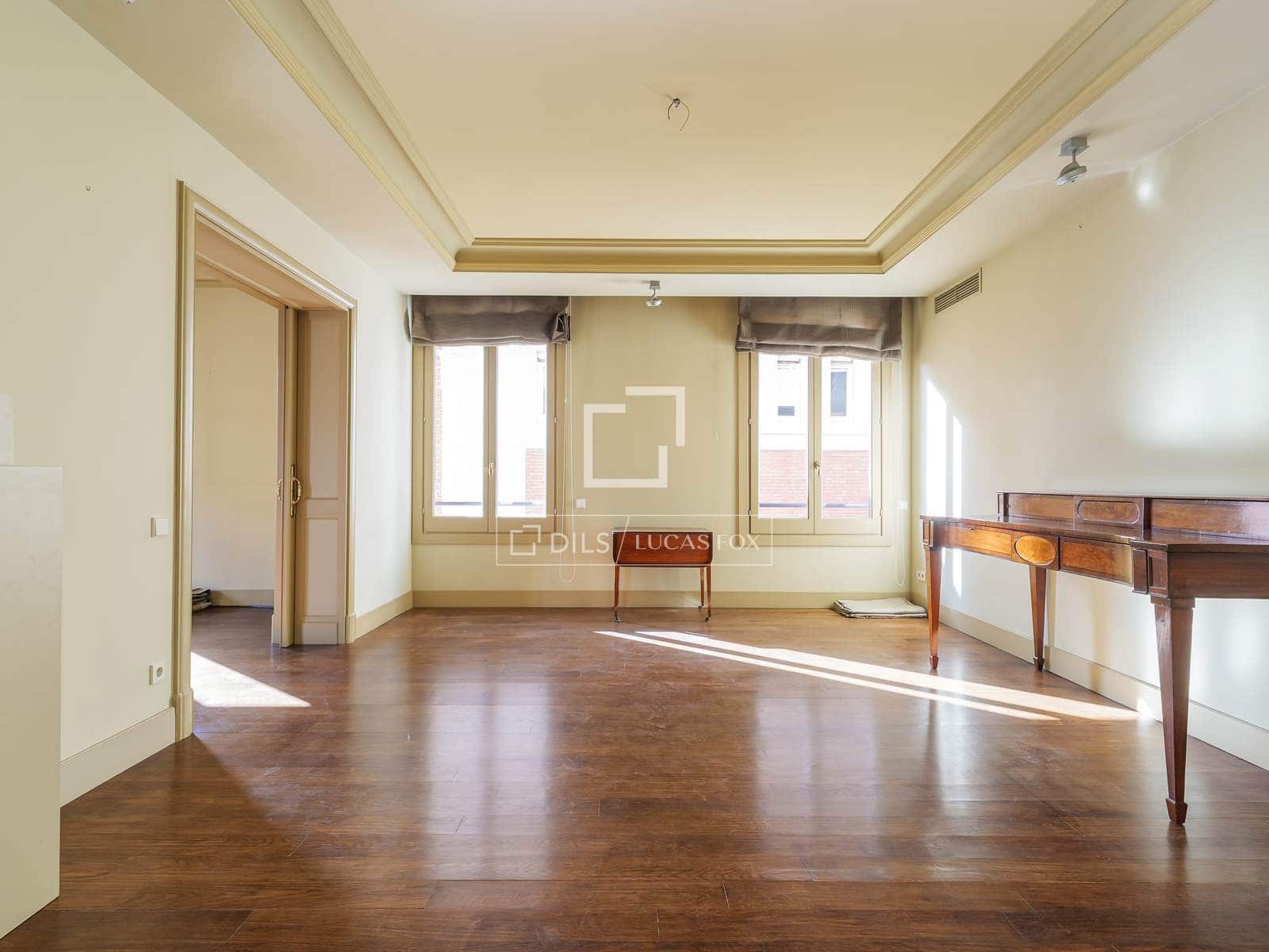 4 makuuhuone Huoneisto myytävänä paikassa Barcelona kaupunki mukana 
autotalli - 3 200 000 € (Ref: 10051973)