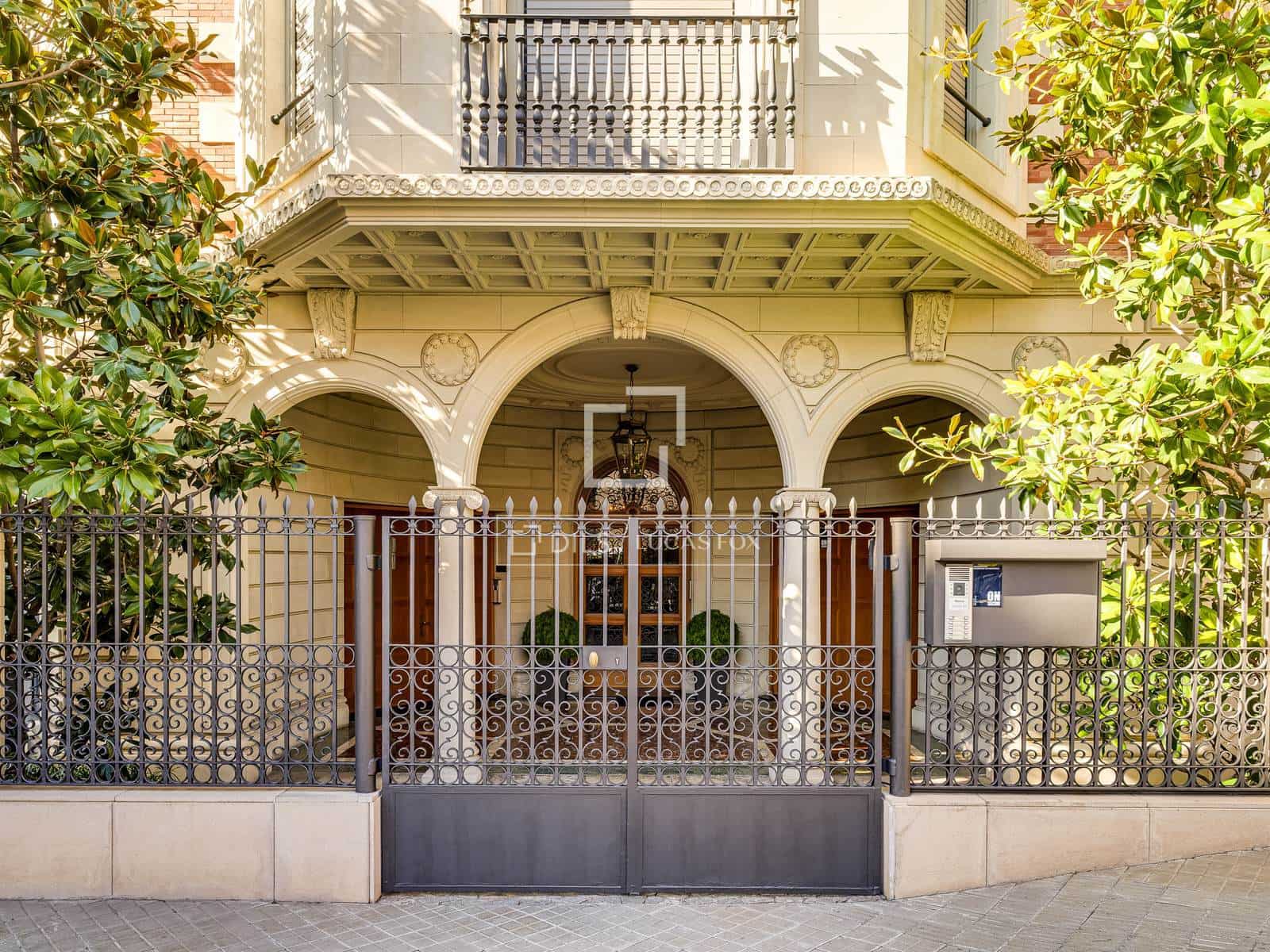 4 makuuhuone Huoneisto myytävänä paikassa Barcelona kaupunki mukana 
autotalli - 3 200 000 € (Ref: 10051973)