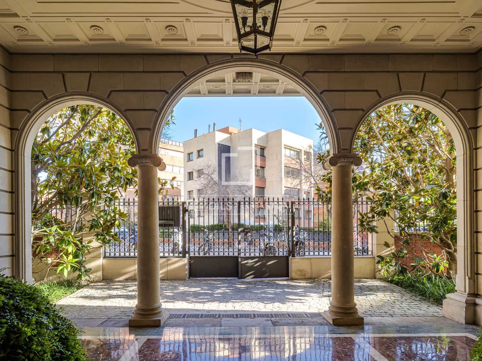 4 makuuhuone Huoneisto myytävänä paikassa Barcelona kaupunki mukana 
autotalli - 3 200 000 € (Ref: 10051973)