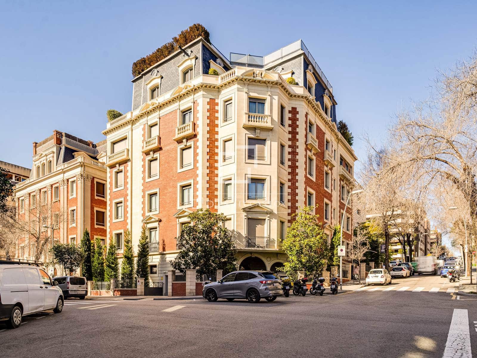 4 makuuhuone Huoneisto myytävänä paikassa Barcelona kaupunki mukana 
autotalli - 3 200 000 € (Ref: 10051973)