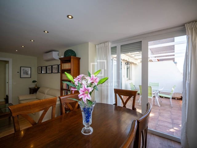 3 sypialnia Apartament do wynajęcia w Valverde, Miasto Madryt z basenem garażem - 2 450 € (Ref: 10051975)