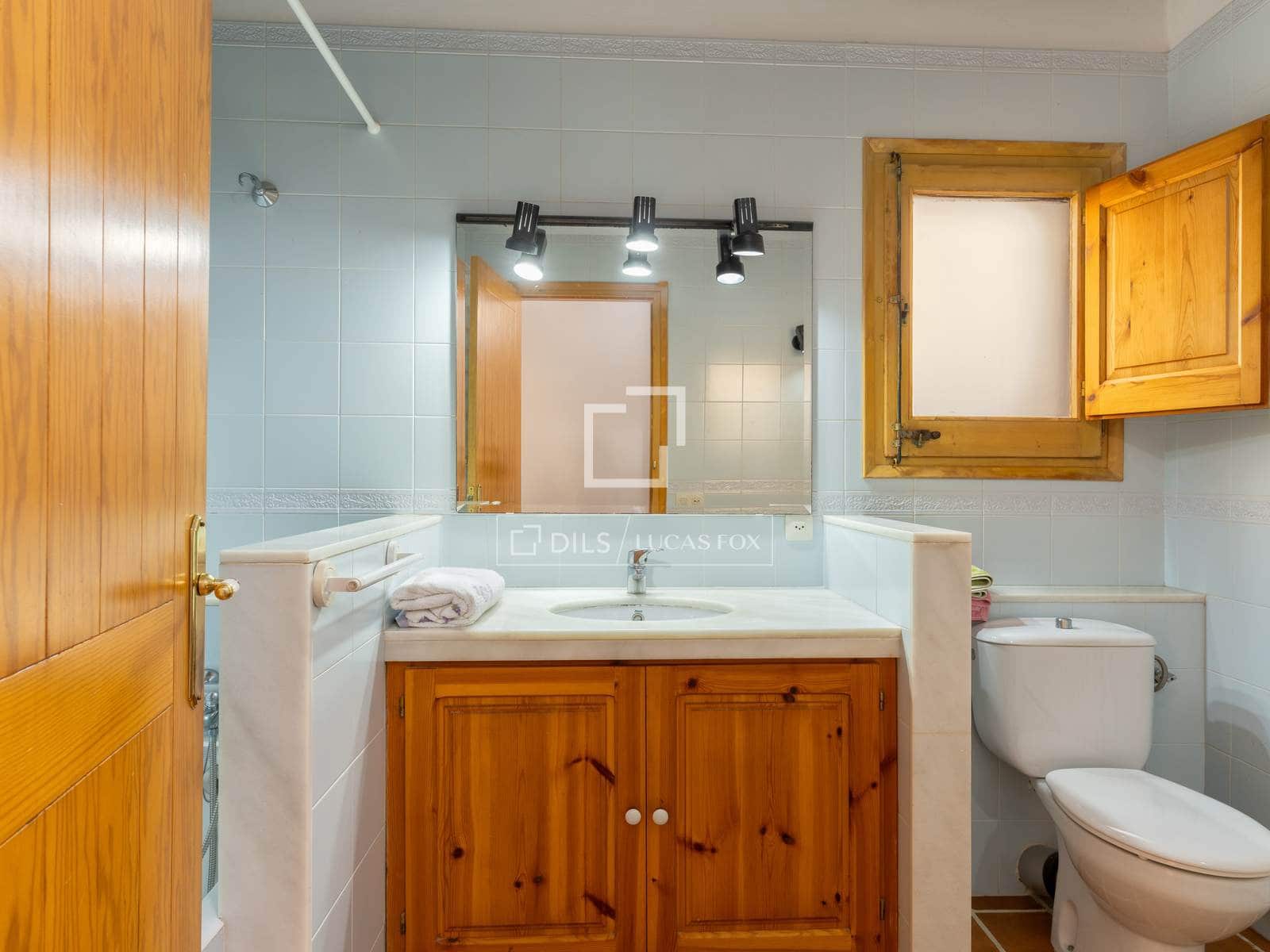 5 sypialnia Finka/Dom wiejski na sprzedaż w Cabanelles - 695 000 € (Ref: 10052054)