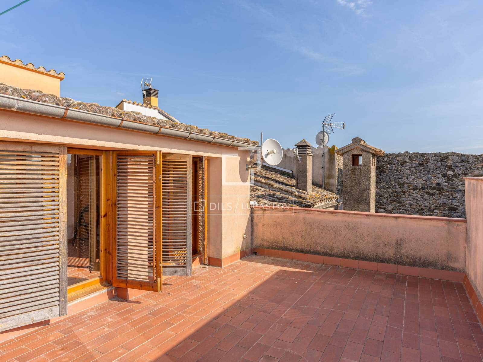 5 sypialnia Finka/Dom wiejski na sprzedaż w Cabanelles - 695 000 € (Ref: 10052054)