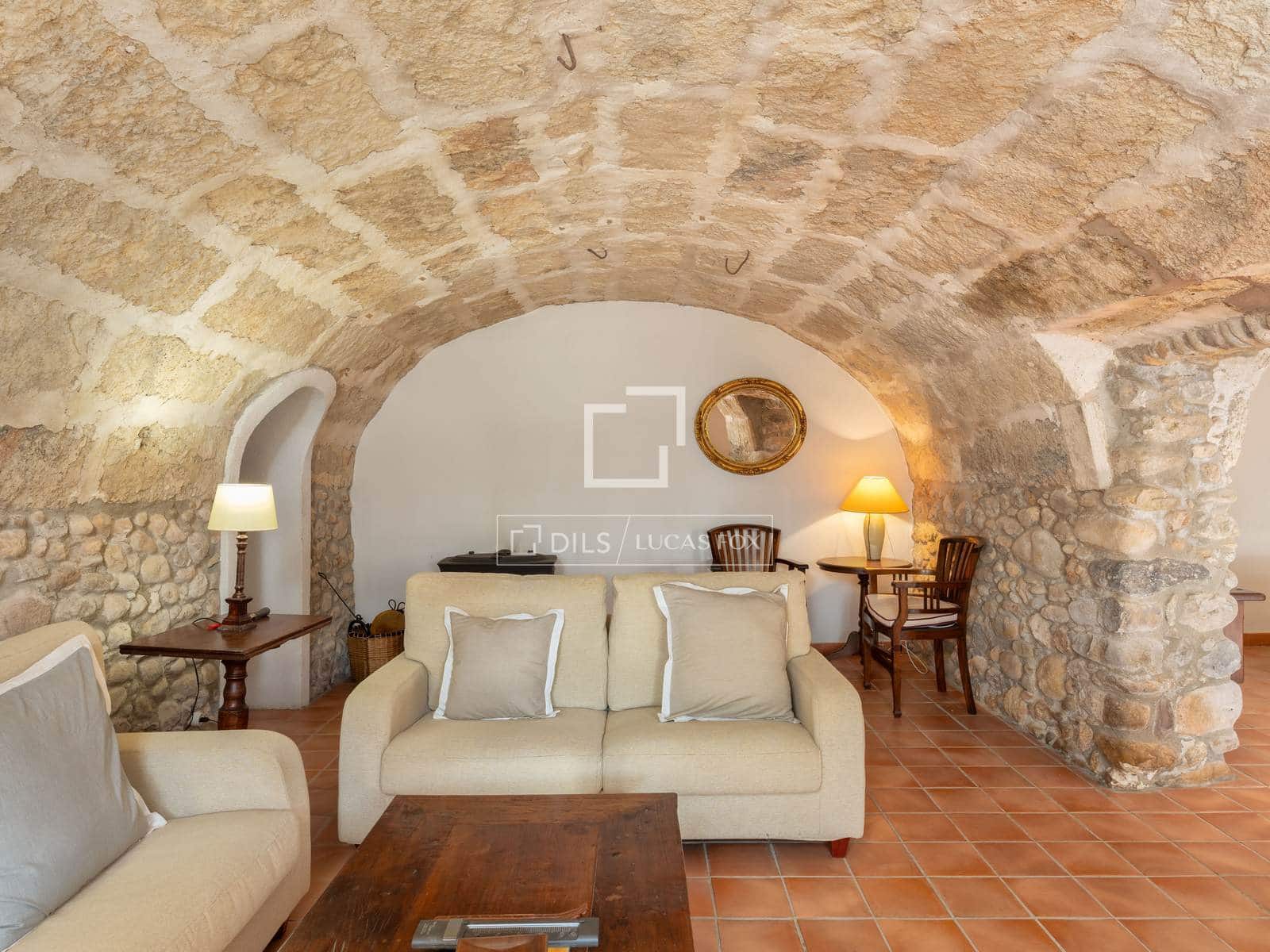 5 sypialnia Finka/Dom wiejski na sprzedaż w Cabanelles - 695 000 € (Ref: 10052054)