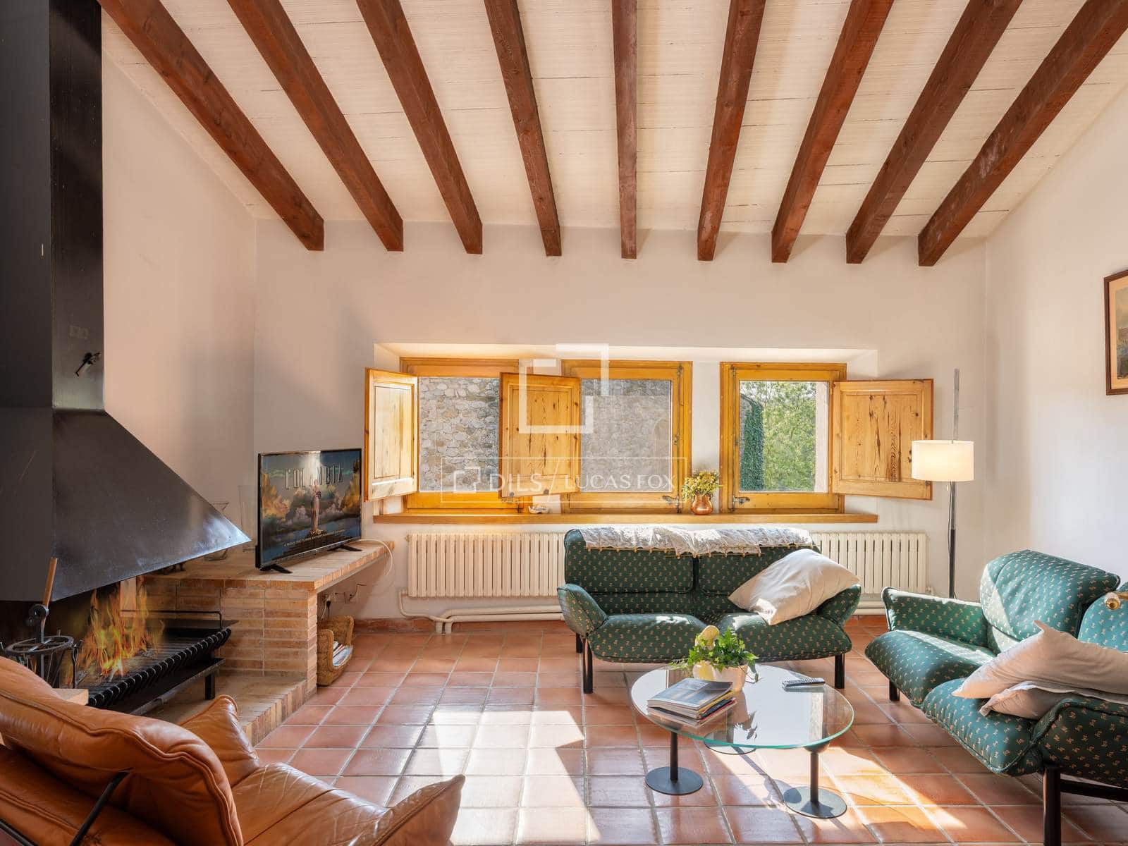 5 sypialnia Finka/Dom wiejski na sprzedaż w Cabanelles - 695 000 € (Ref: 10052054)