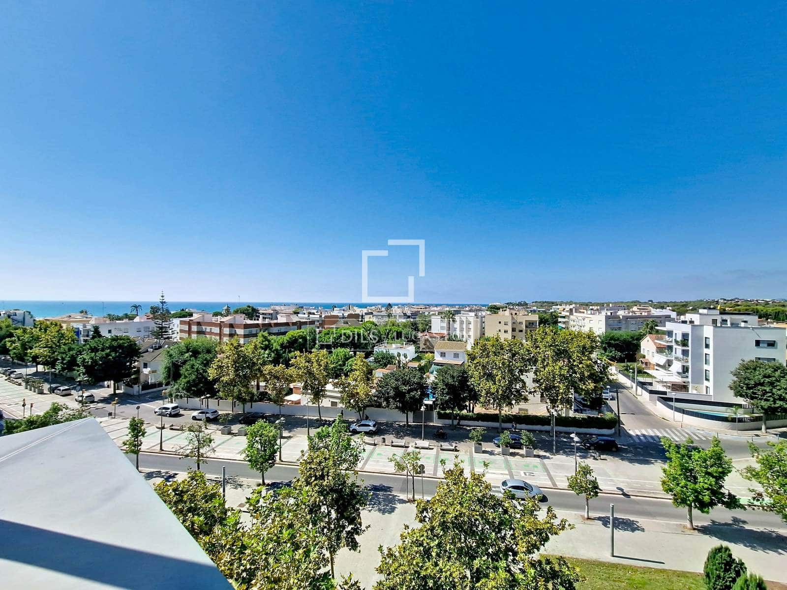 4 makuuhuone Kattohuoneisto myytävänä paikassa Vilanova i la Geltru mukana 
autotalli - 820 000 € (Ref: 10052055)