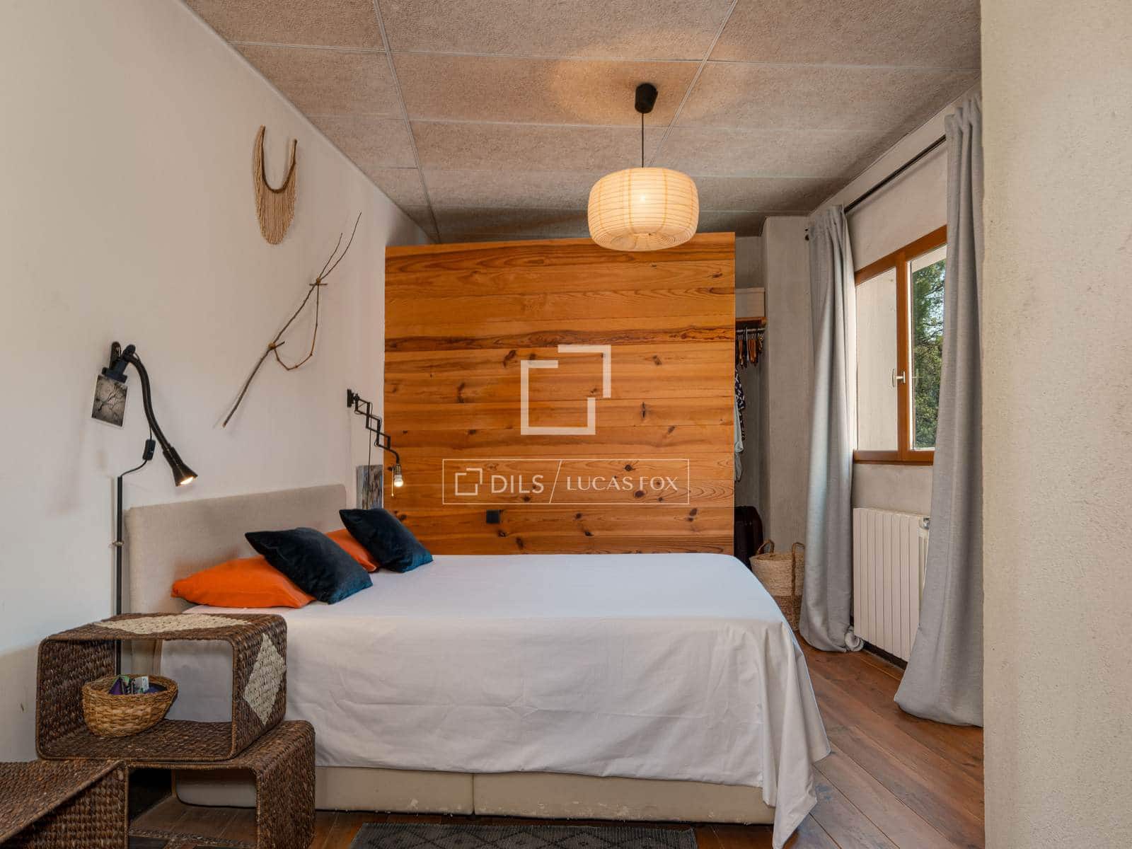 5 soverom Kommersiell til salgs i Girona by med garasje - € 2 100 000 (Ref: 10052056)