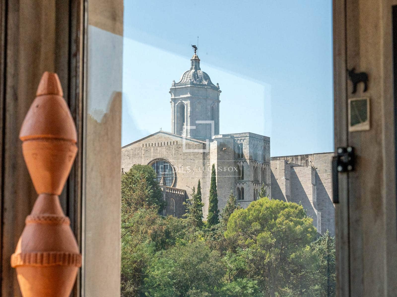 5 soverom Kommersiell til salgs i Girona by med garasje - € 2 100 000 (Ref: 10052056)