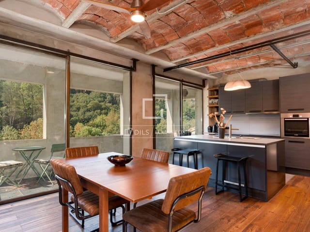 5 soverom Kommersiell til salgs i Girona by med garasje - € 2 100 000 (Ref: 10052056)