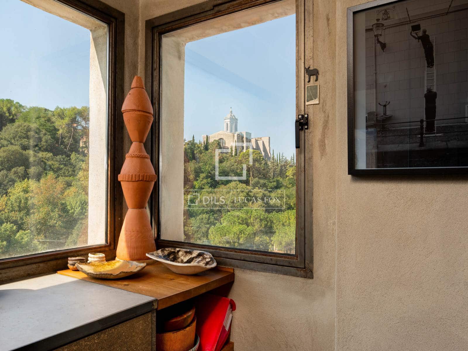 5 soverom Kommersiell til salgs i Girona by med garasje - € 2 100 000 (Ref: 10052056)