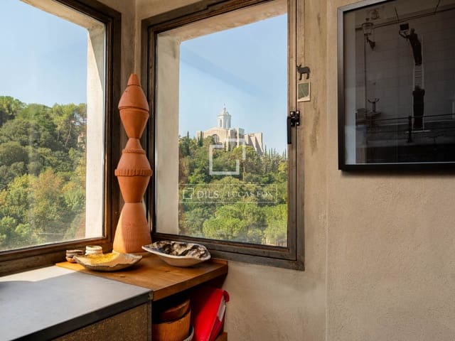 5 soverom Kommersiell til salgs i Girona by med garasje - € 2 100 000 (Ref: 10052056)