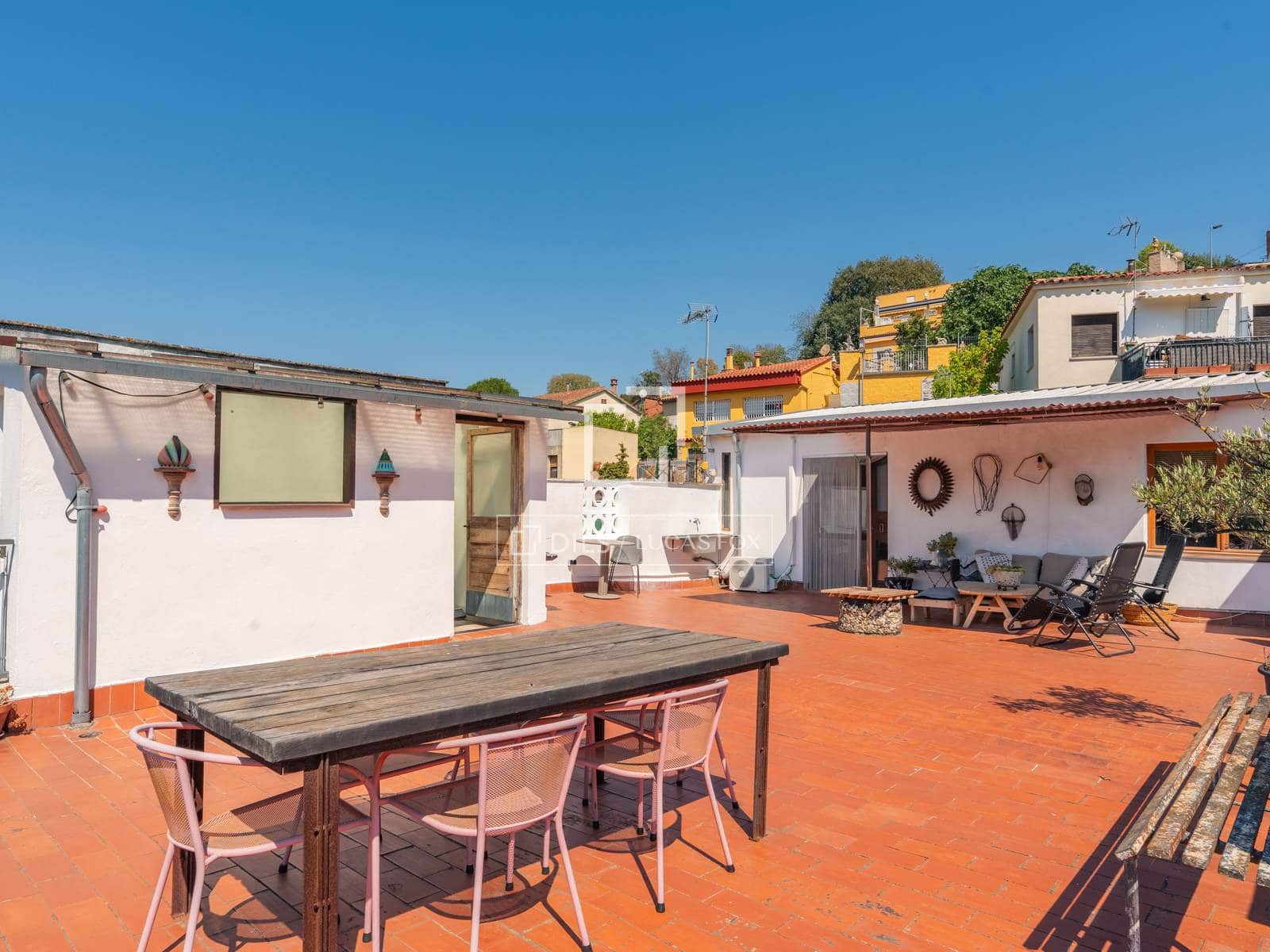 5 soverom Kommersiell til salgs i Girona by med garasje - € 2 100 000 (Ref: 10052056)