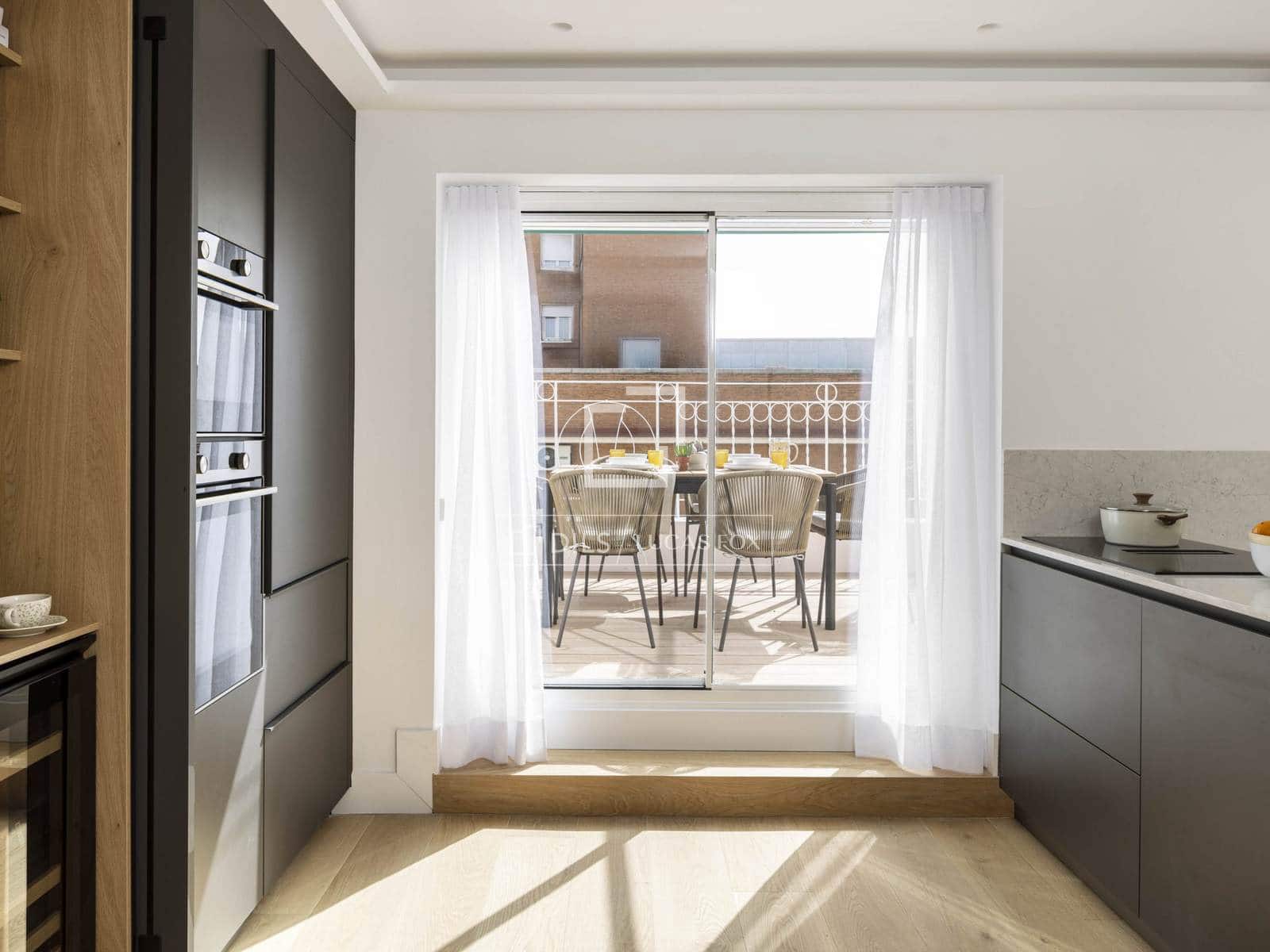 2 sypialnia Apartament na sprzedaż w Miasto Madryt z garażem - 2 700 000 € (Ref: 10052283)