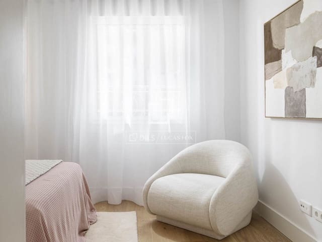 2 sypialnia Apartament na sprzedaż w Almagro, Miasto Madryt z garażem - 2 700 000 € (Ref: 10052283)