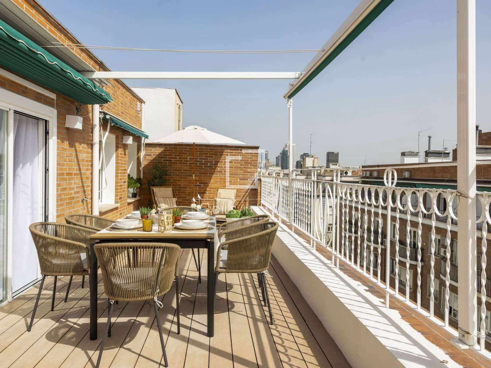 2 sypialnia Apartament na sprzedaż w Miasto Madryt z garażem - 2 700 000 € (Ref: 10052283)