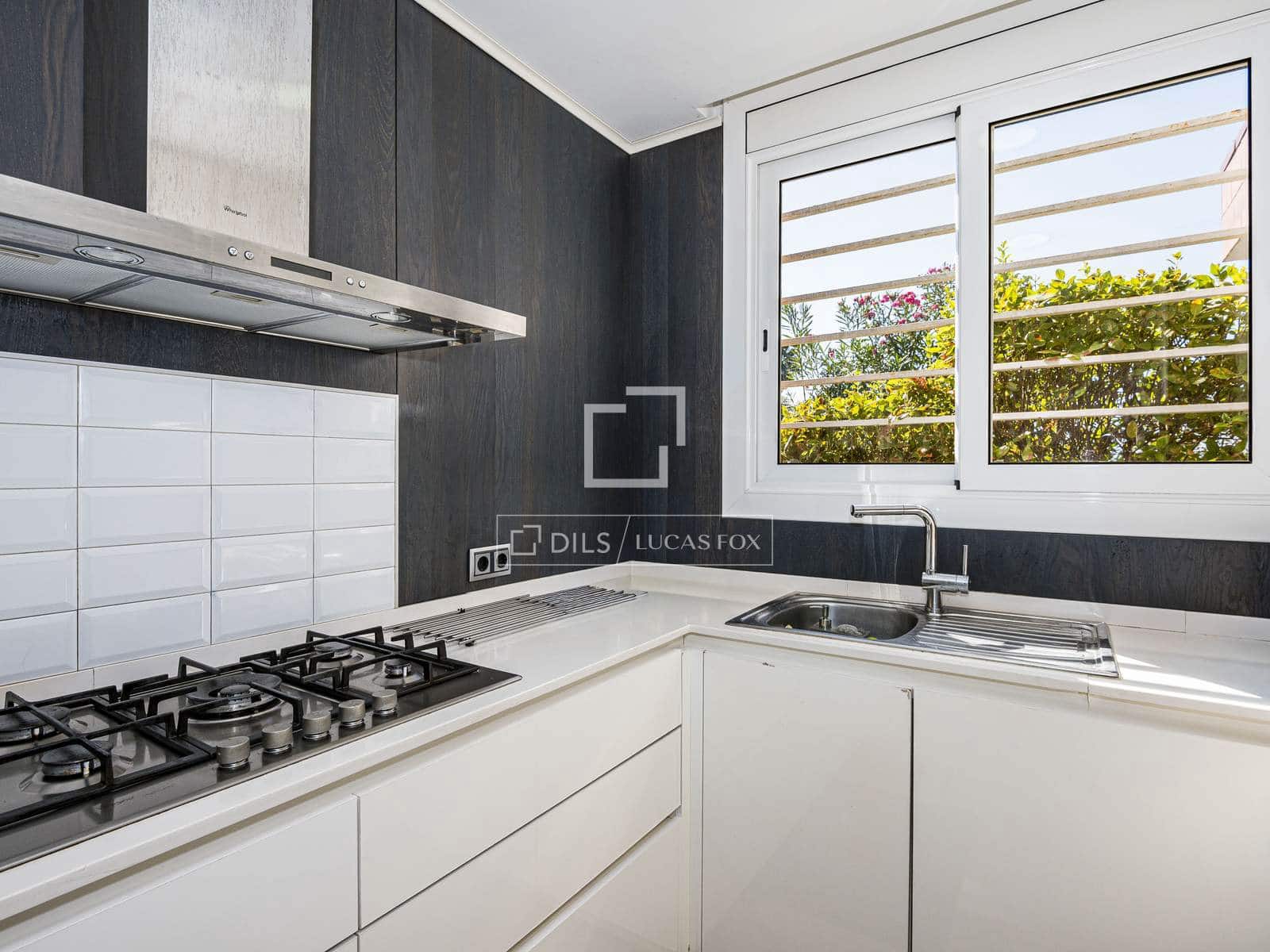 5 bedroom Villa for sale in Cerdanyola del Valles with garage - € 980,000 (Ref: 10052284)