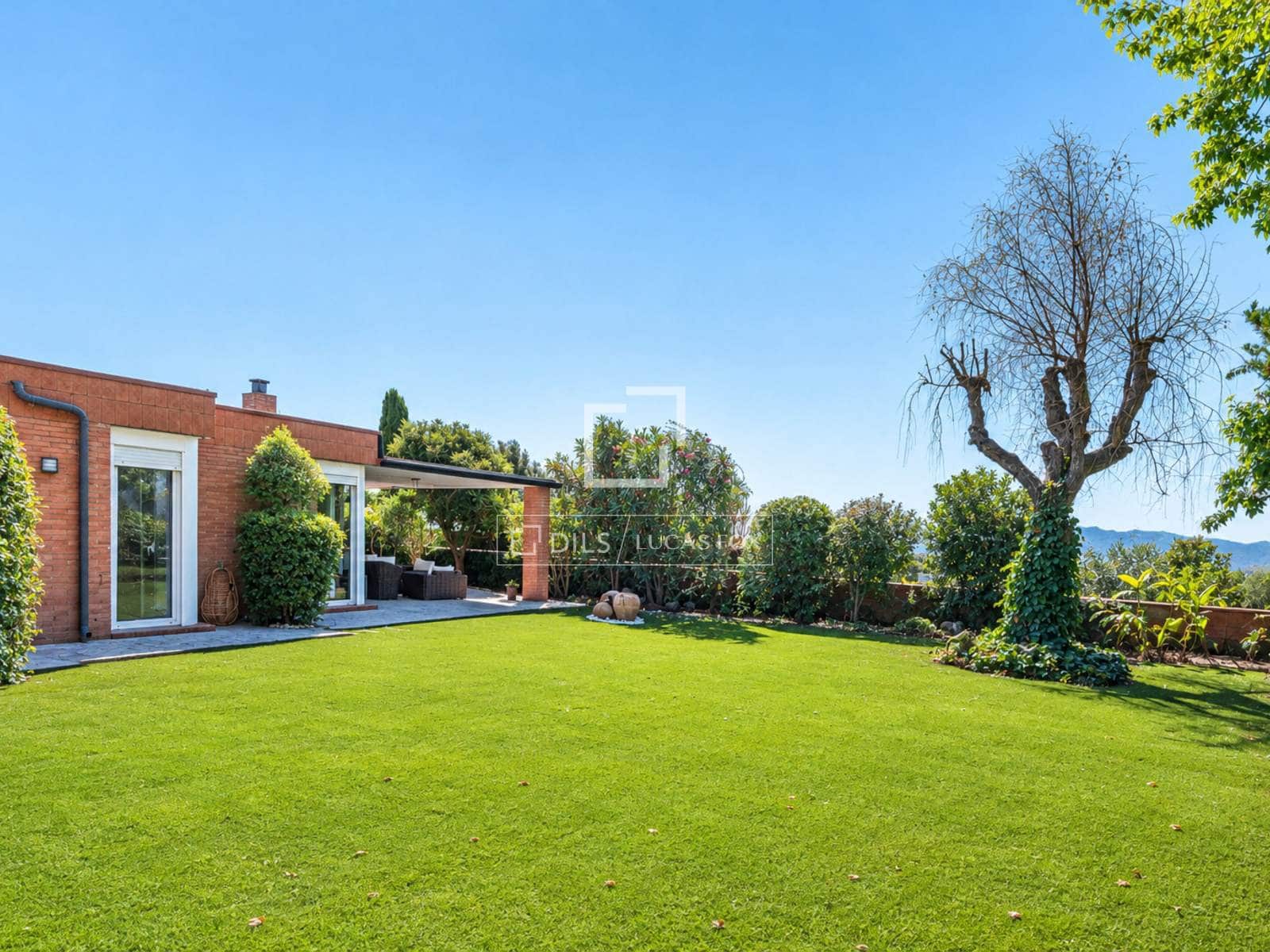 5 bedroom Villa for sale in Cerdanyola del Valles with garage - € 980,000 (Ref: 10052284)