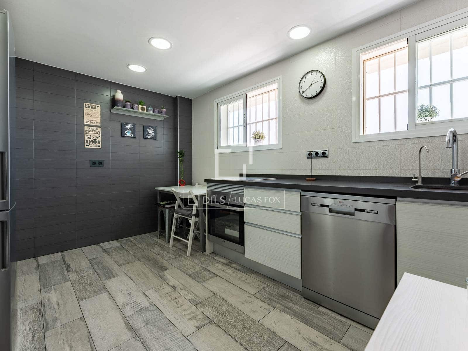 4 Zimmer Apartment zu verkaufen in Malaga Stadt mit Garage - 870.000 € (Ref: 10054423)