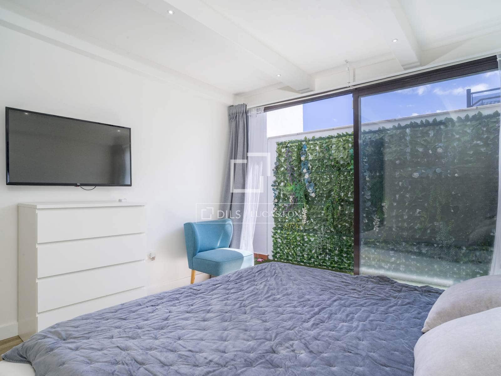 2 bedroom Penthouse for sale in Casares with pool garage - € 520,000 (Ref: 10057157)