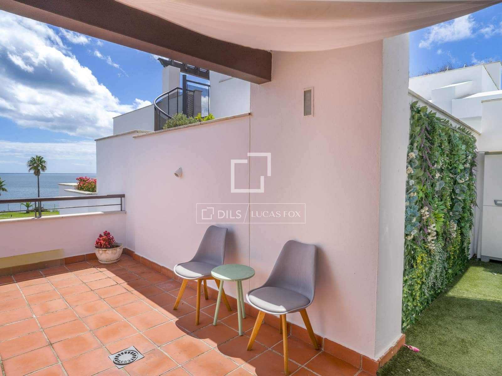 2 bedroom Penthouse for sale in Casares with pool garage - € 520,000 (Ref: 10057157)