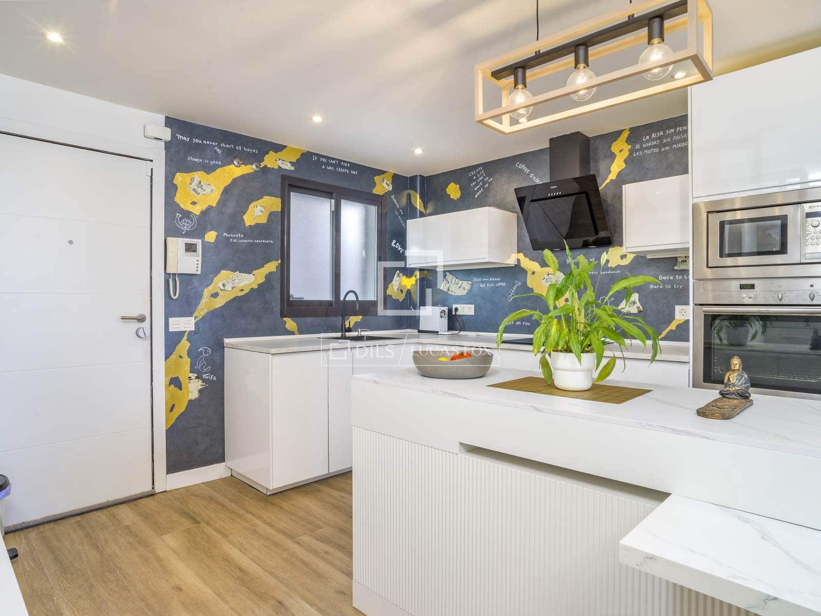 2 bedroom Penthouse for sale in Casares with pool garage - € 520,000 (Ref: 10057157)