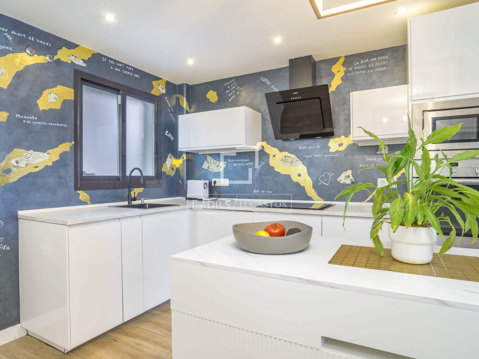2 bedroom Penthouse for sale in Casares with pool garage - € 520,000 (Ref: 10057157)