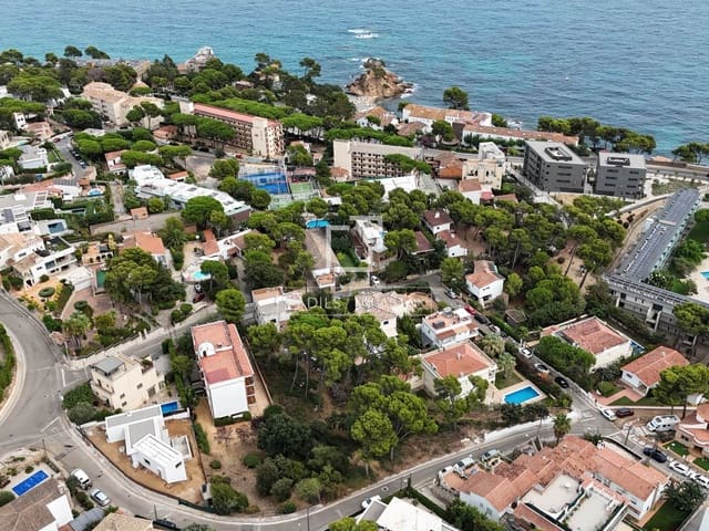 5 sovrum Villa till salu i Platja d'Aro, Castell-Platja d'Aro - 350 000 € (Ref: 10057158)