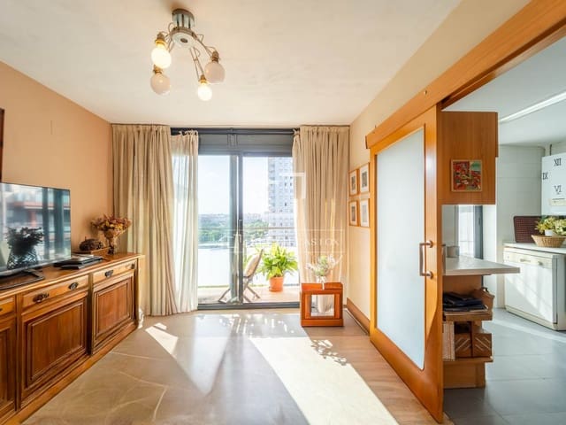 3 bedroom Penthouse for sale in Valencia city with pool garage - € 900,000 (Ref: 10057159)