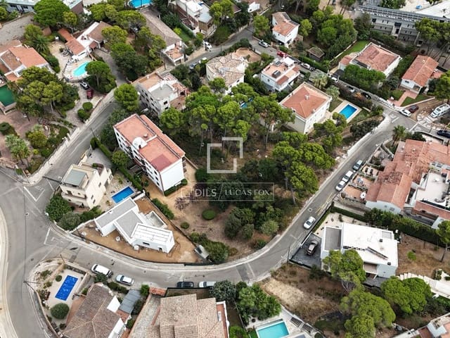 Solar/Parcela en Platja d'Aro, Castell-Platja d'Aro en venta - 250.000 € (Ref: 10057161)