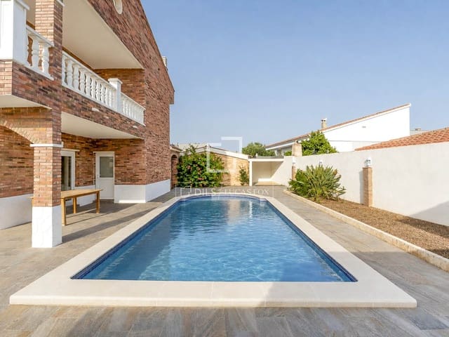 5 soverom Villa til salgs i Cambrils med svømmebasseng garasje - € 585 000 (Ref: 10057162)