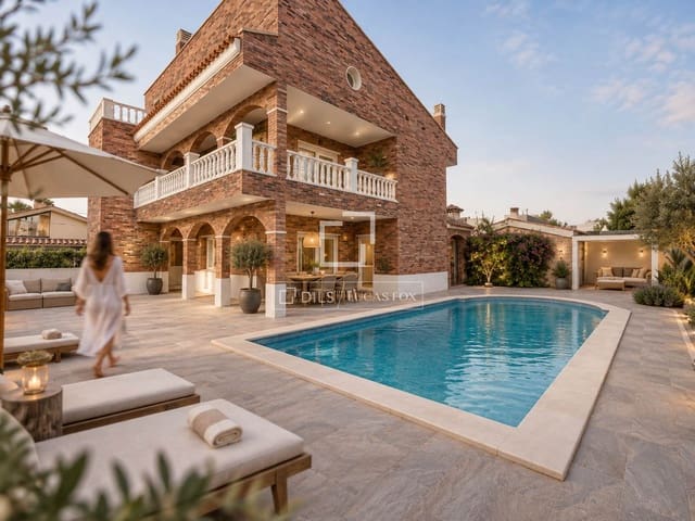 5 soverom Villa til salgs i Cambrils med svømmebasseng garasje - € 585 000 (Ref: 10057162)