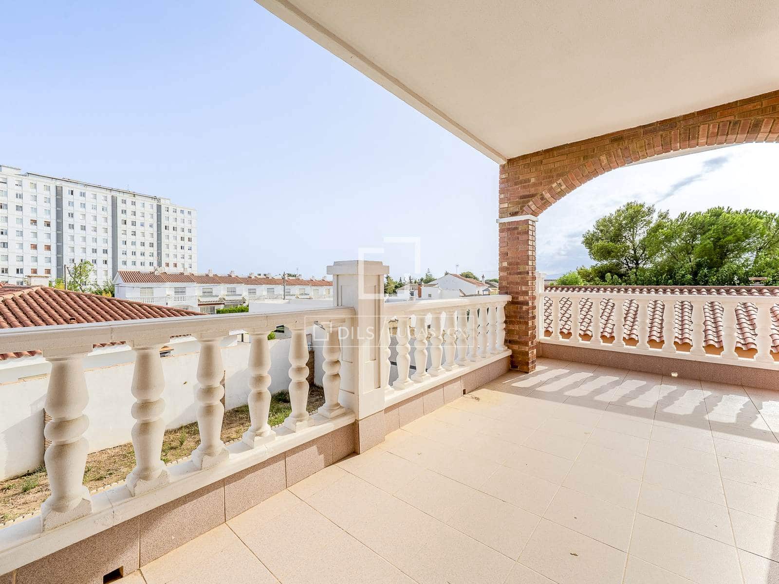 5 soverom Villa til salgs i Cambrils med svømmebasseng garasje - € 585 000 (Ref: 10057162)