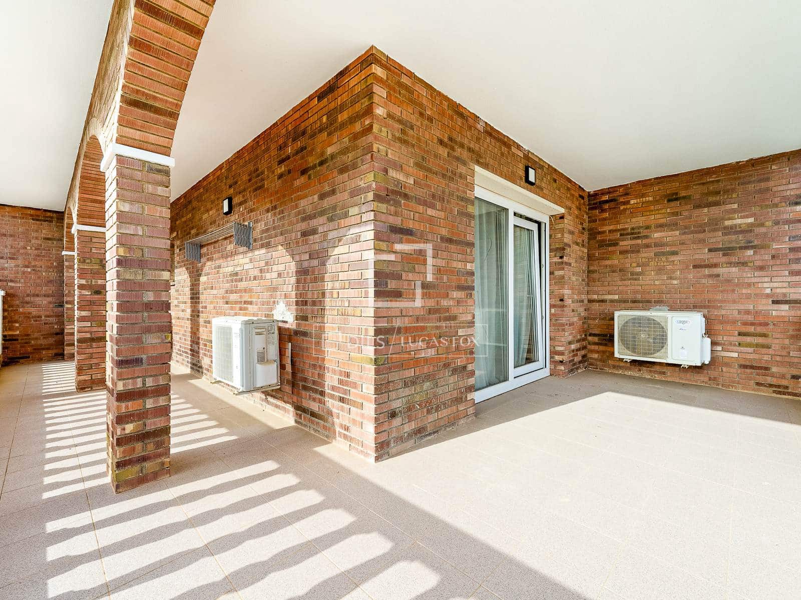 5 soverom Villa til salgs i Cambrils med svømmebasseng garasje - € 585 000 (Ref: 10057162)