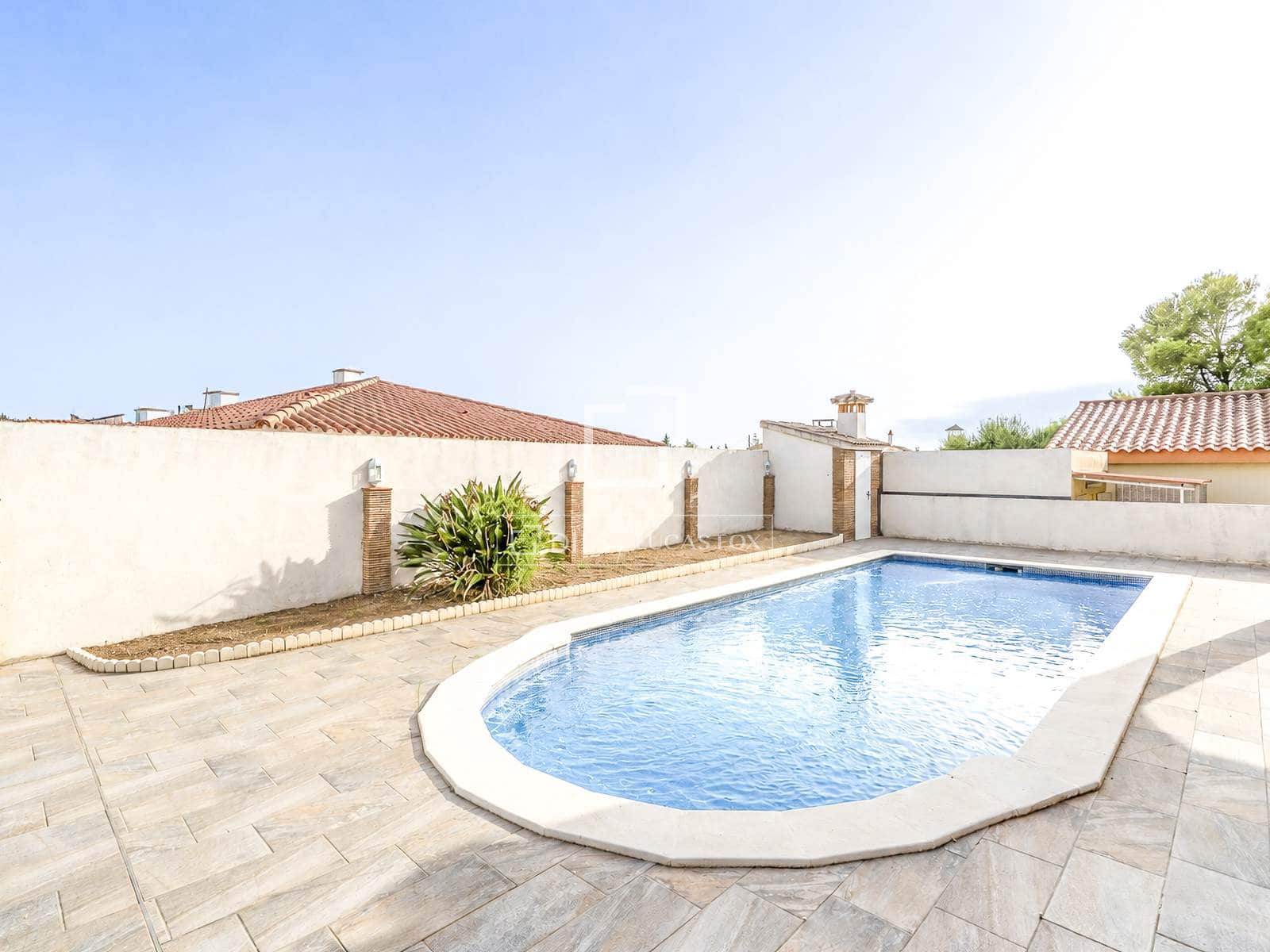5 bedroom Villa for sale in Cambrils with pool garage - € 585,000 (Ref: 10057162)