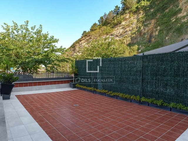 3 soverom Leilighet til leie i Orio med svømmebasseng garasje - € 3 000 (Ref: 10057342)