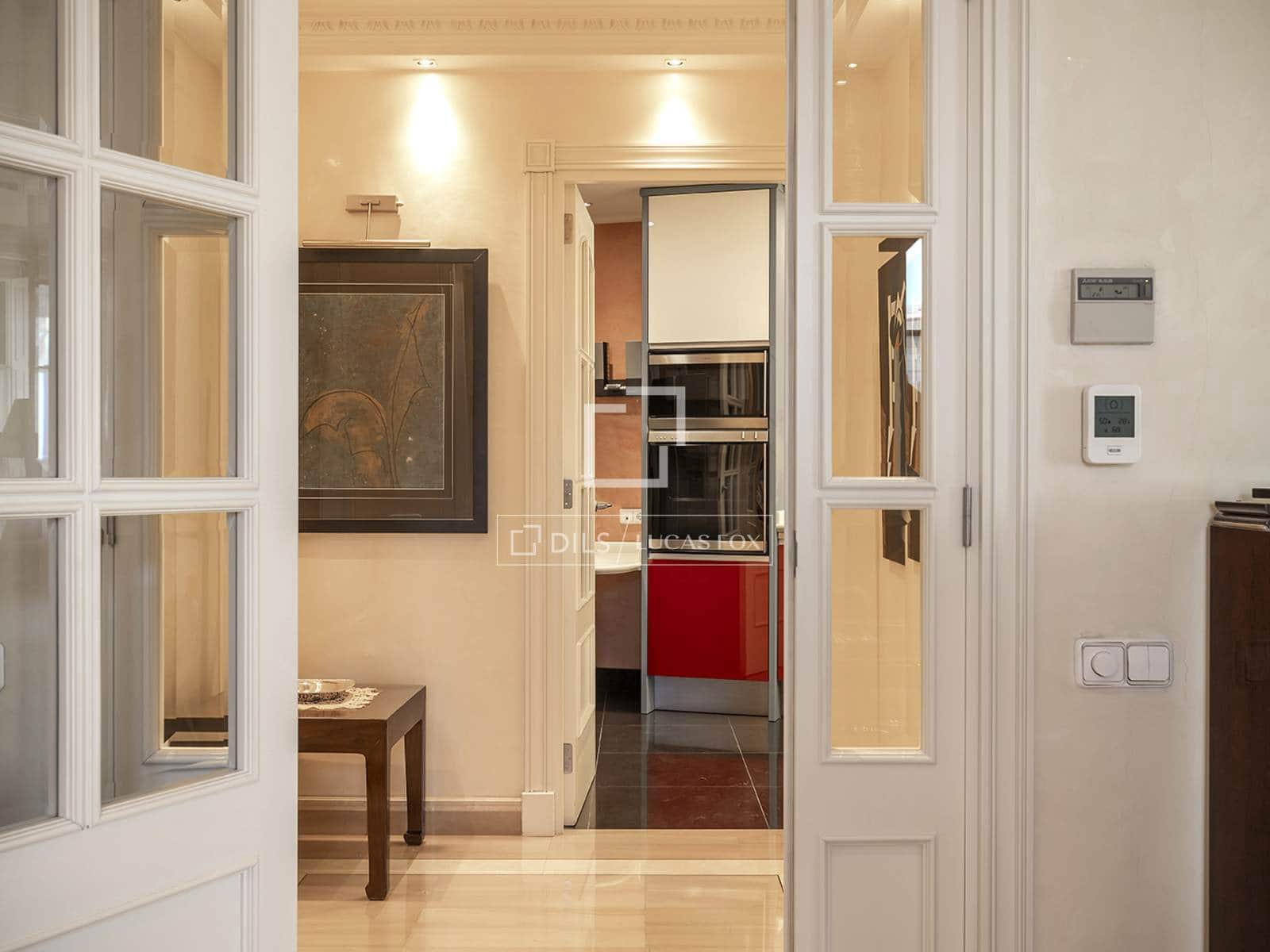 3 quarto Apartamento para arrendar em Barcelona cidade com garagem - 7 835 € (Ref: 10057563)