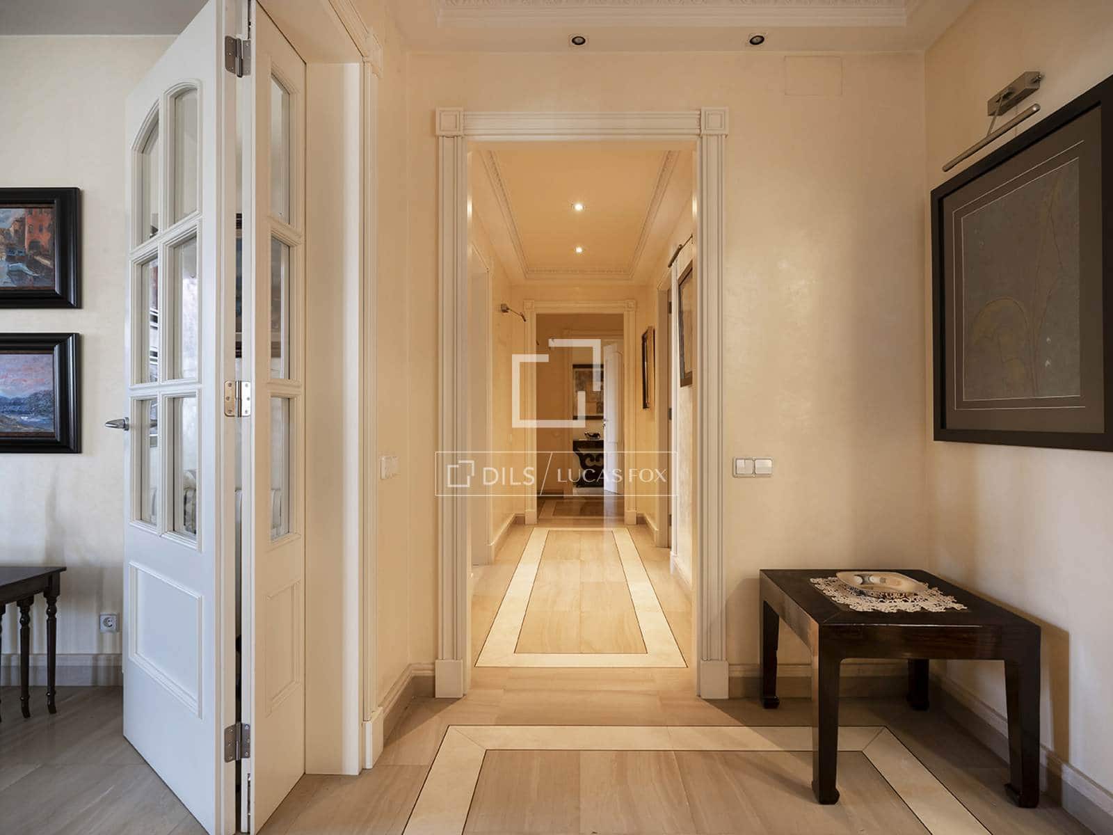 3 quarto Apartamento para arrendar em Barcelona cidade com garagem - 7 835 € (Ref: 10057563)