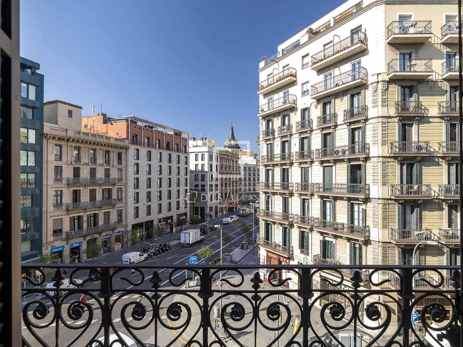 3 quarto Apartamento para arrendar em Barcelona cidade com garagem - 7 835 € (Ref: 10057563)