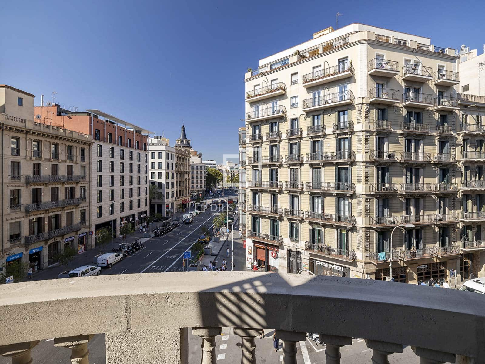 3 quarto Apartamento para arrendar em Barcelona cidade com garagem - 7 835 € (Ref: 10057563)