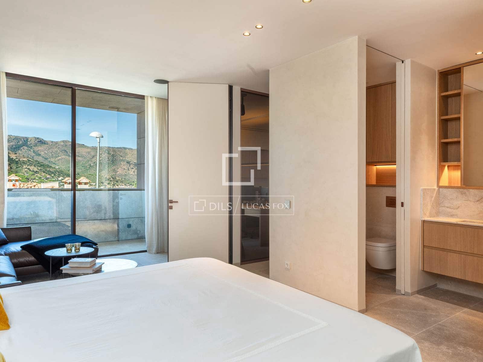 3 bedroom Villa for sale in El Port de la Selva with pool garage - € 2,290,000 (Ref: 10057565)