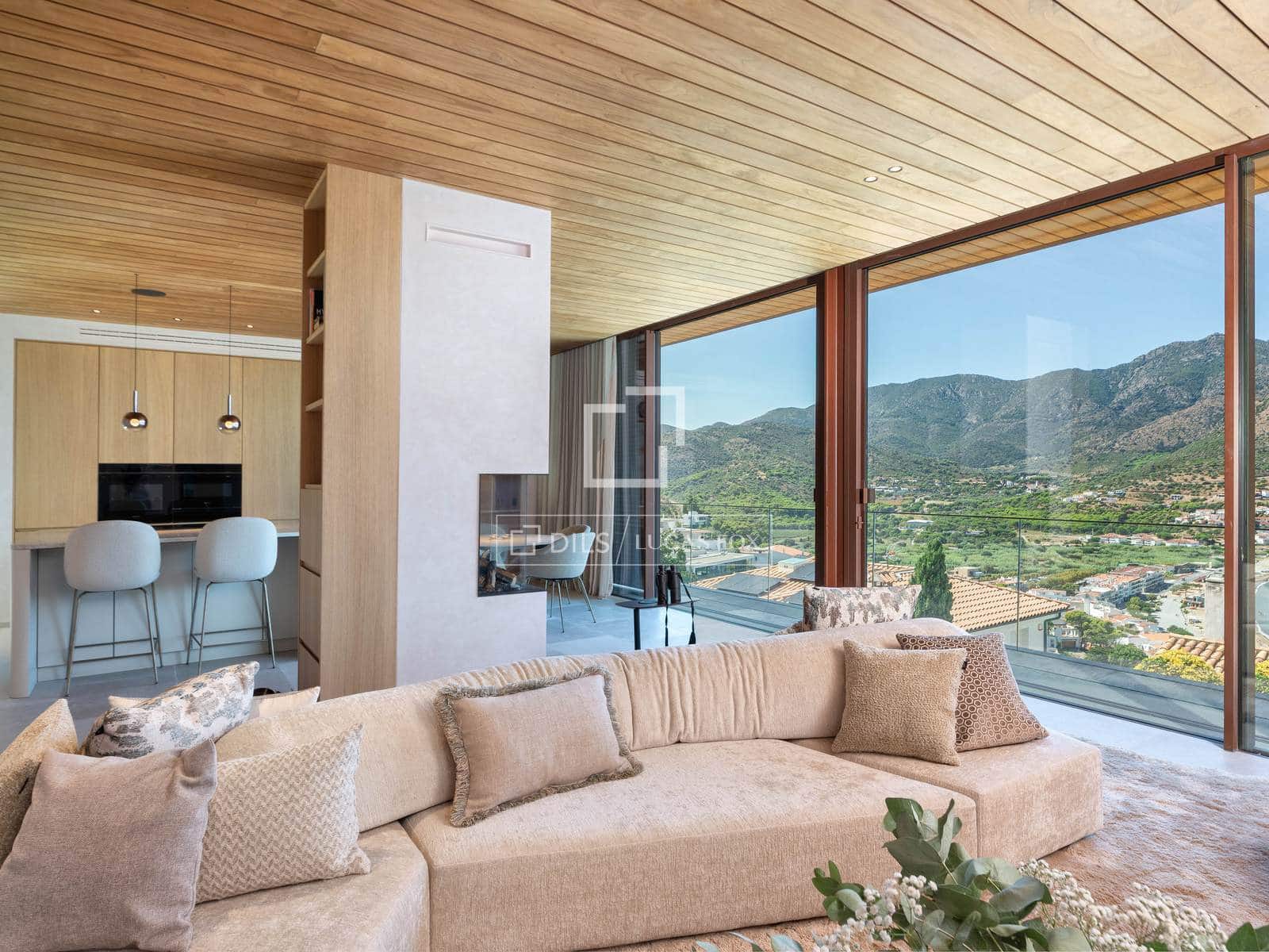 3 bedroom Villa for sale in El Port de la Selva with pool garage - € 2,290,000 (Ref: 10057565)