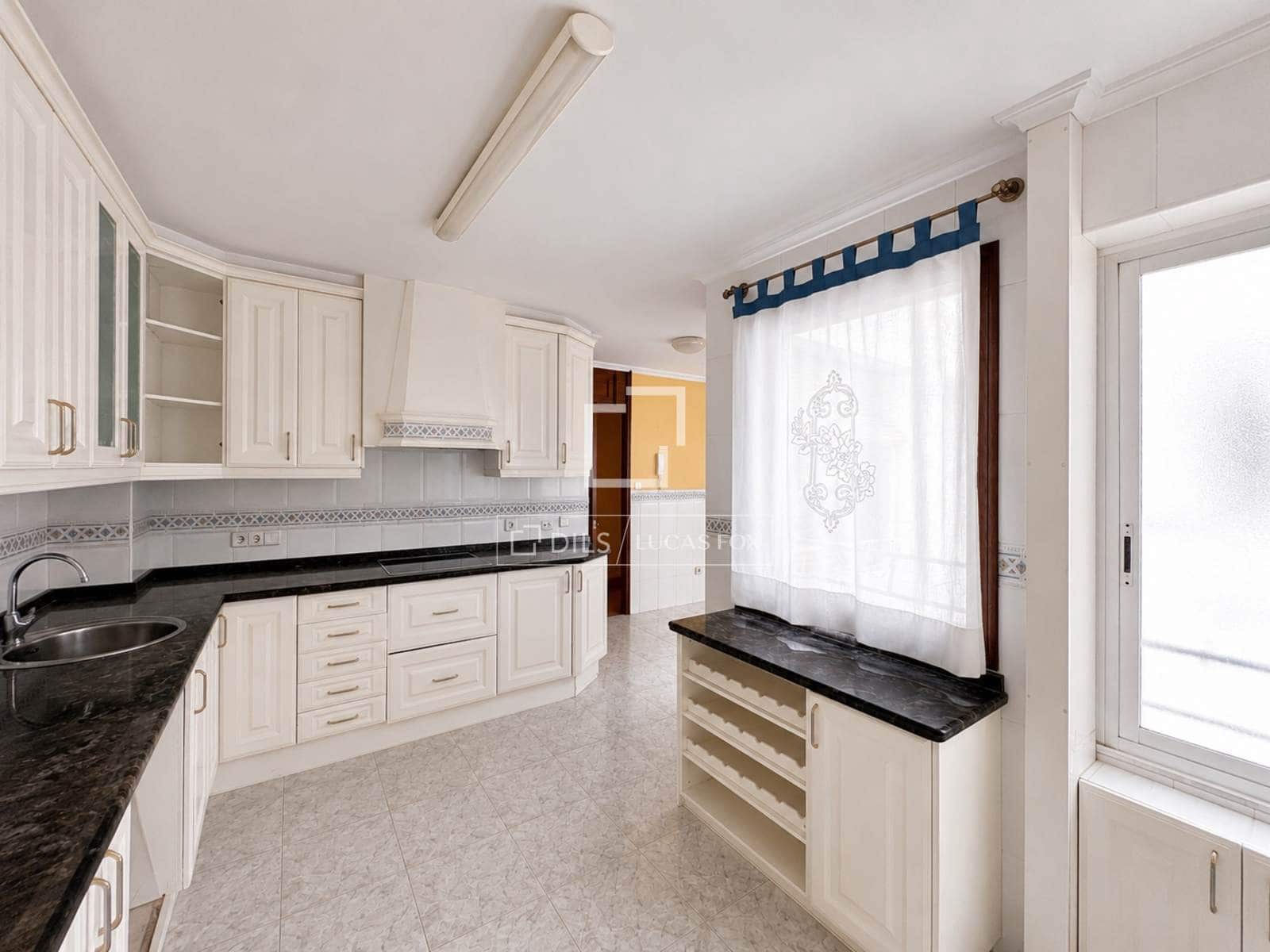 4 chambre Appartement à vendre à Alicante ville avec garage - 740 000 € (Ref: 10057623)