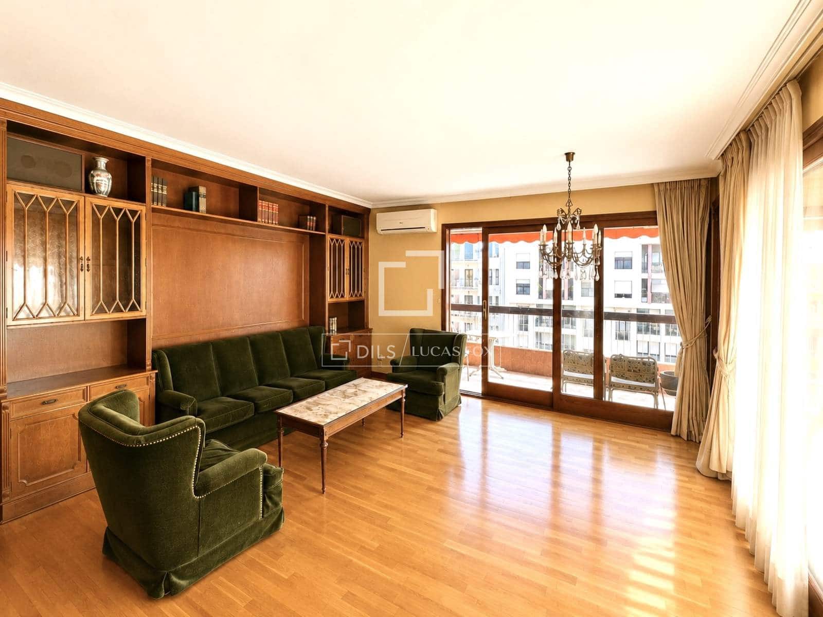 4 chambre Appartement à vendre à Alicante ville avec garage - 740 000 € (Ref: 10057623)