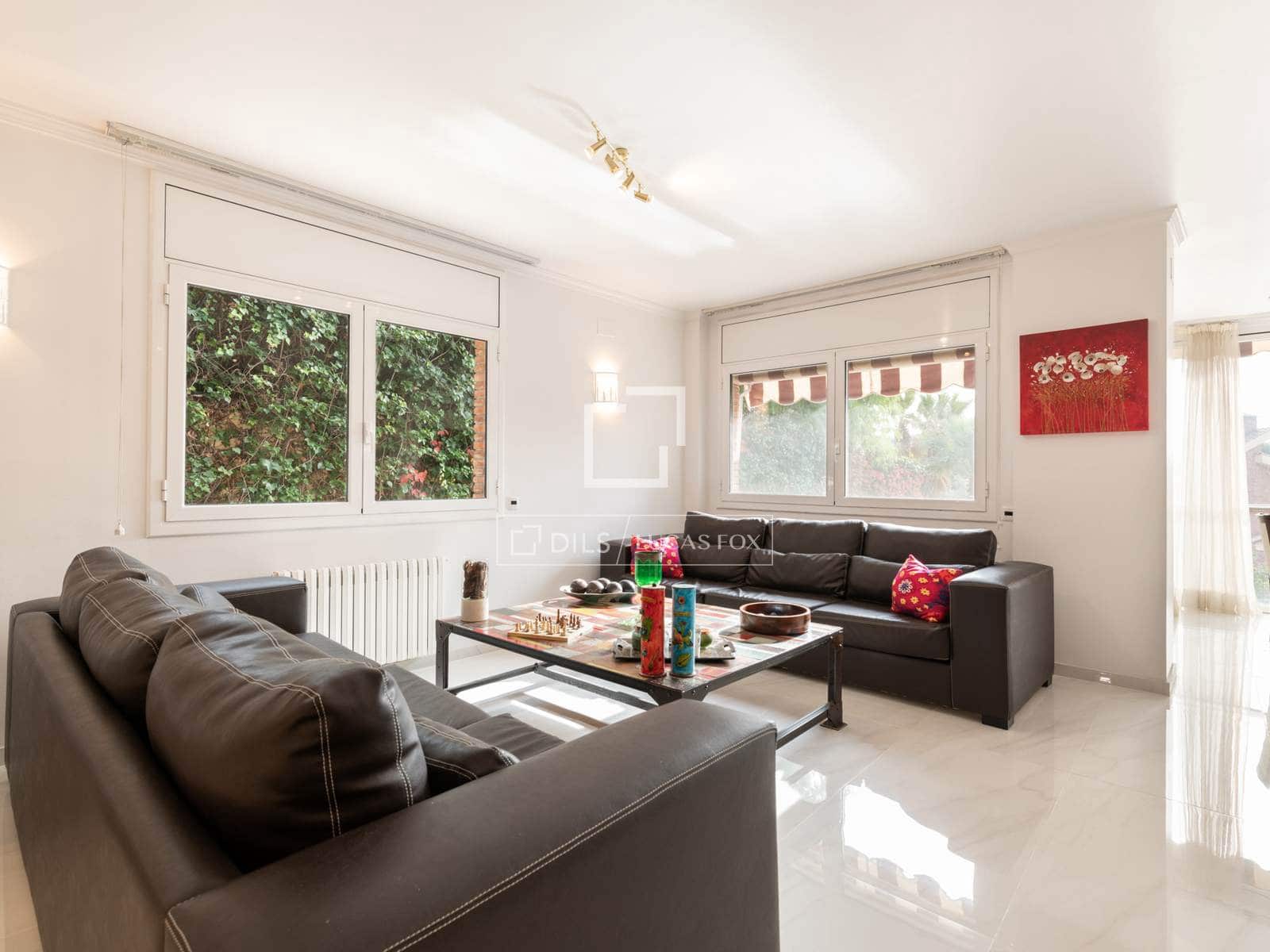 5 quarto Moradia para arrendar em Castelldefels com piscina garagem - 7 500 € (Ref: 10057624)