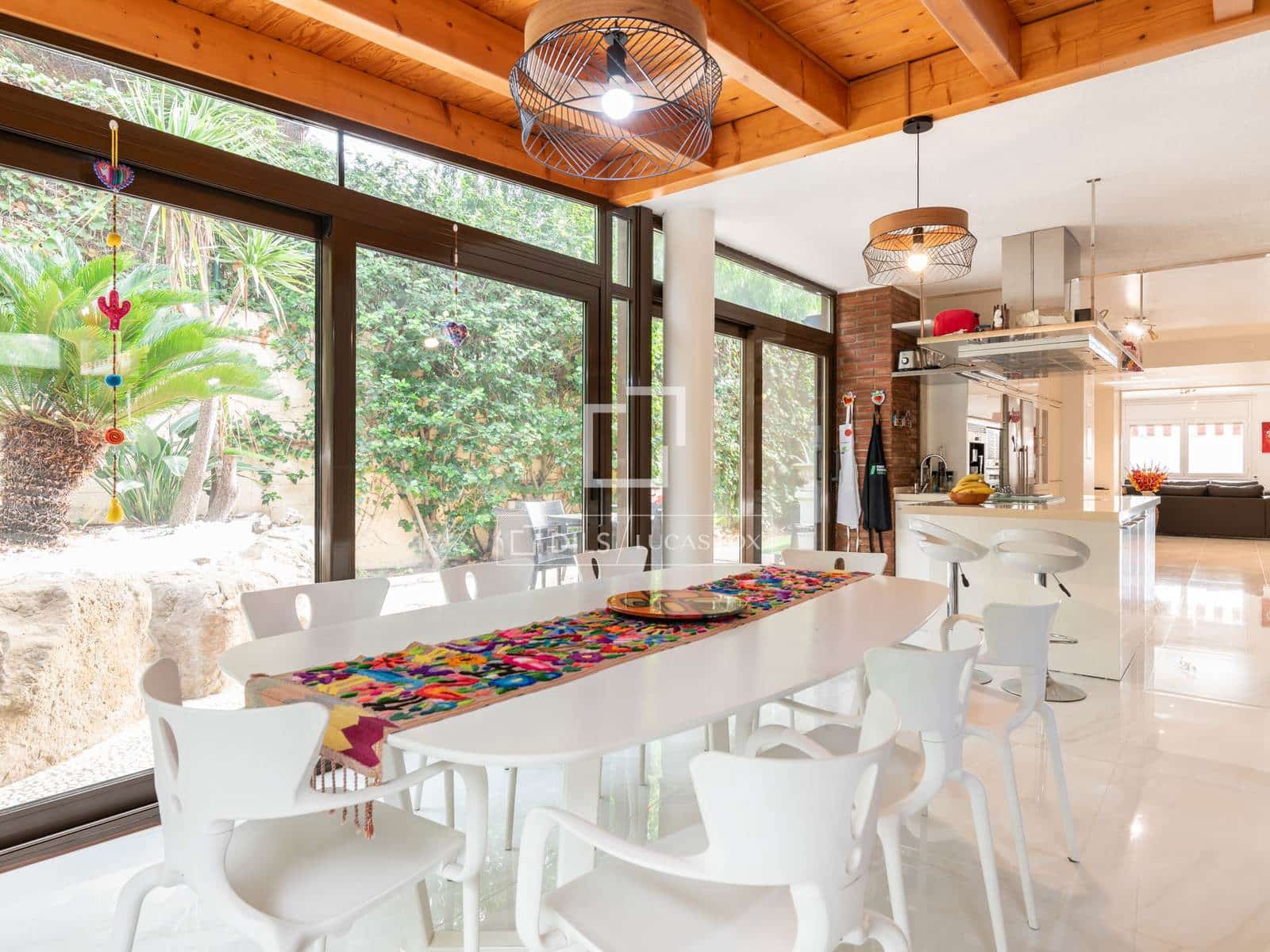 5 quarto Moradia para arrendar em Castelldefels com piscina garagem - 7 500 € (Ref: 10057624)
