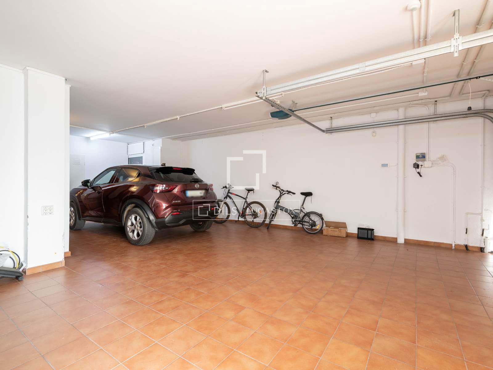 5 quarto Moradia para arrendar em Castelldefels com piscina garagem - 7 500 € (Ref: 10057624)