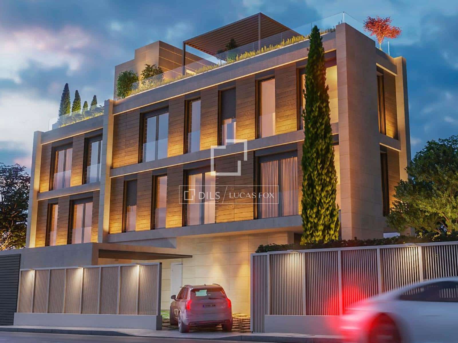 5 makuuhuone Huvila myytävänä paikassa Madrid kaupunki mukana uima-altaan 
autotalli - 2 300 000 € (Ref: 10057625)