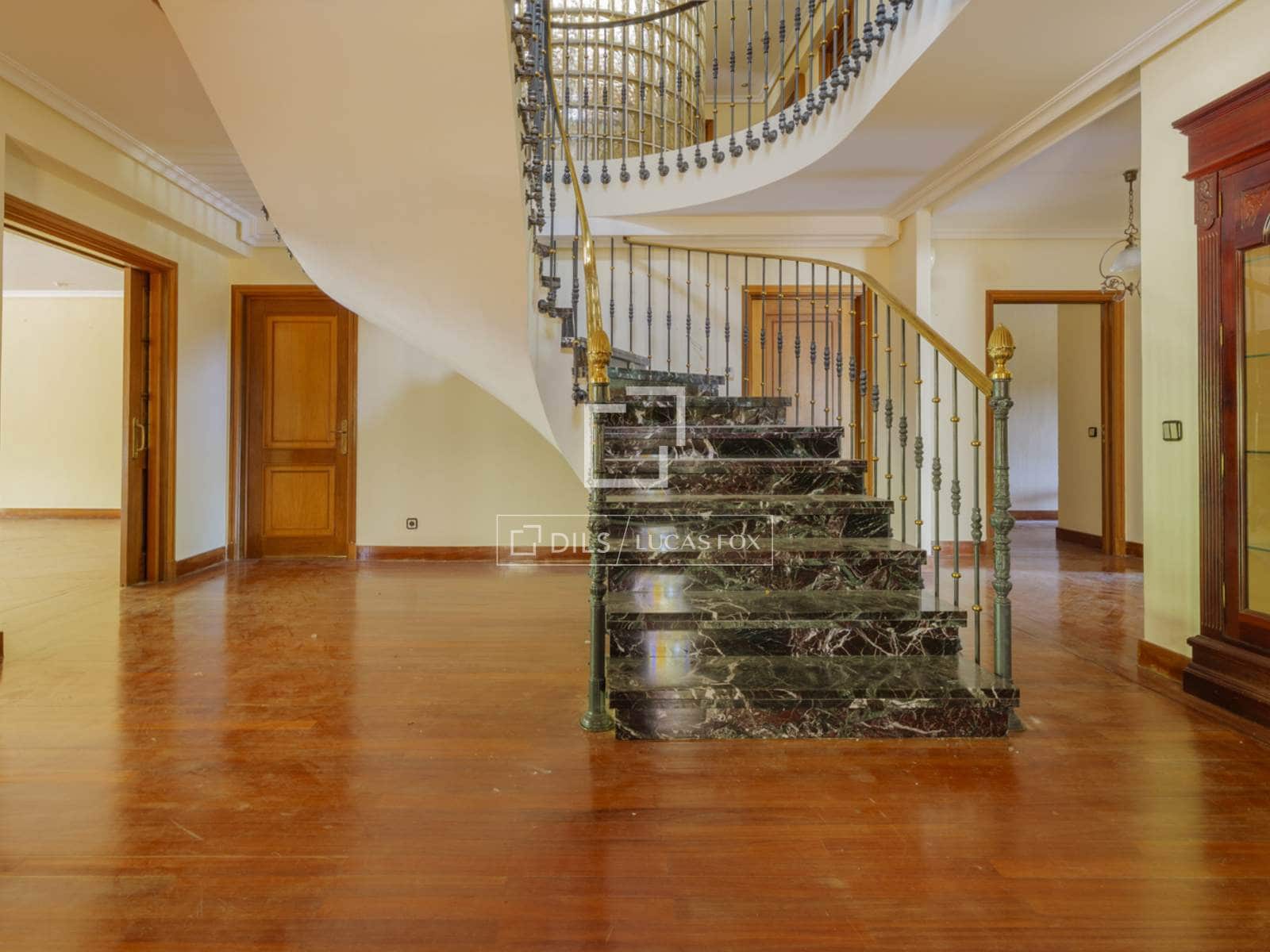 8 Zimmer Villa zu verkaufen in Boadilla del Monte mit Pool Garage - 3.500.000 € (Ref: 10057626)