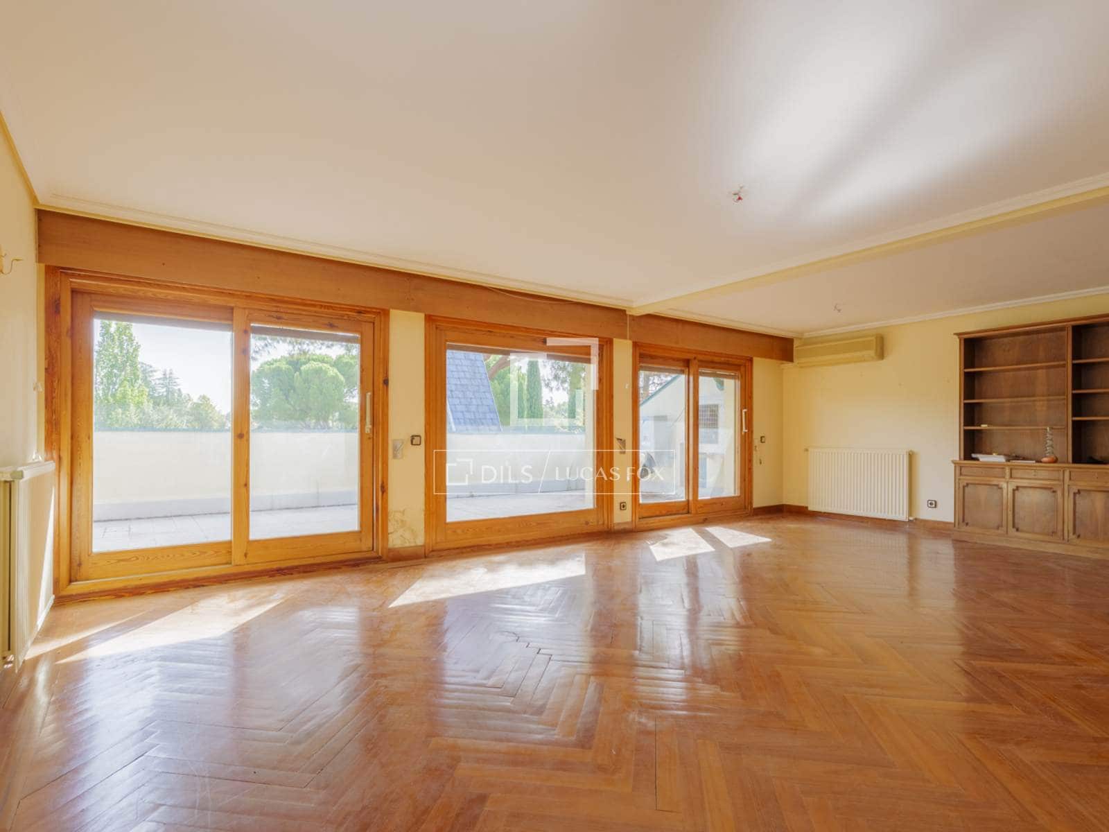 8 Zimmer Villa zu verkaufen in Boadilla del Monte mit Pool Garage - 3.500.000 € (Ref: 10057626)