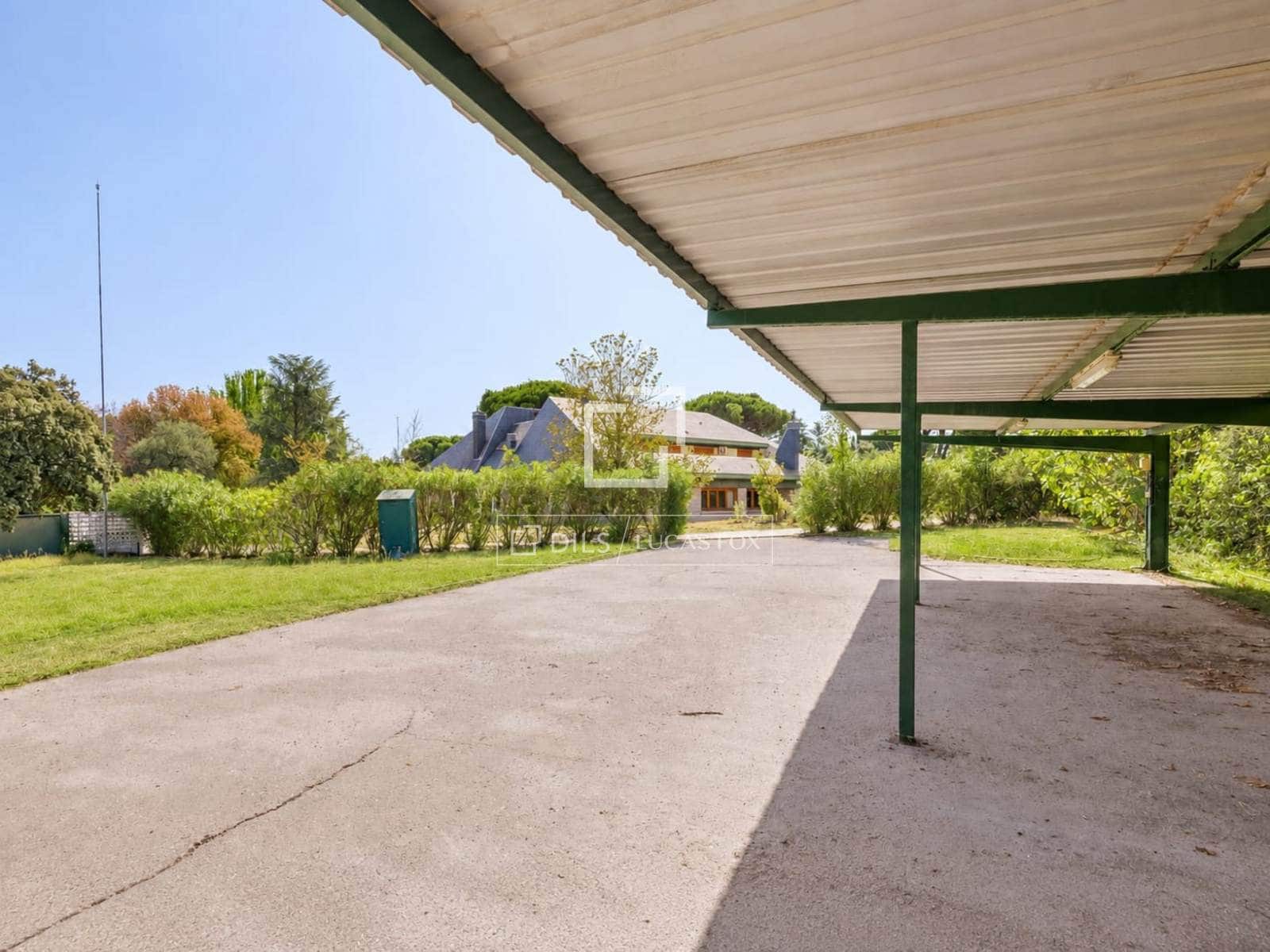 8 Zimmer Villa zu verkaufen in Boadilla del Monte mit Pool Garage - 3.500.000 € (Ref: 10057626)
